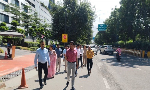 ceo,noida authority
