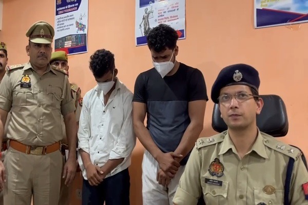 noida police