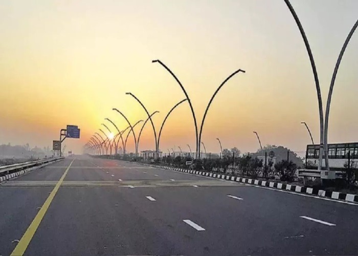 noida_lucknow_expressway 1