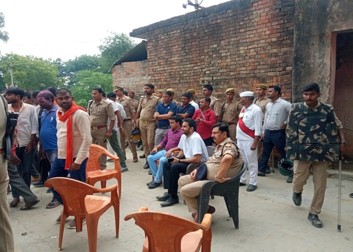 community tension in Kaushambi,