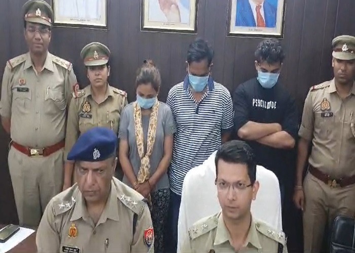 noida police
