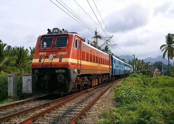 ट्रेनें कैंसिल दिवाली 2024