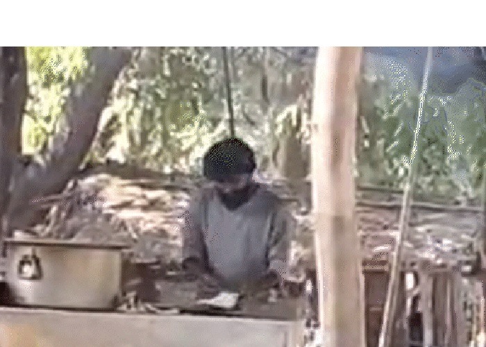 बाराबंकी थूक लगाकर रोटी मामला