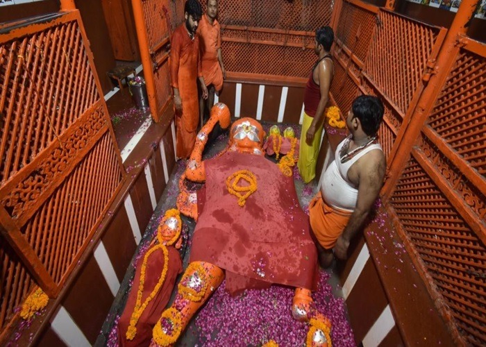 लेटे हनुमान जी