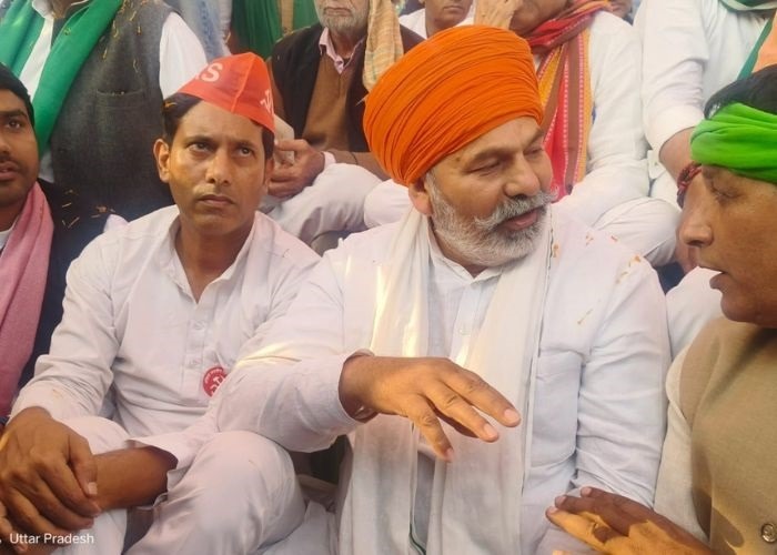 noida kisan