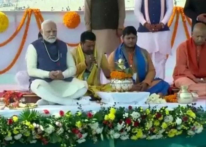महाकुंभ 2025 कुंभ कलश स्थापना