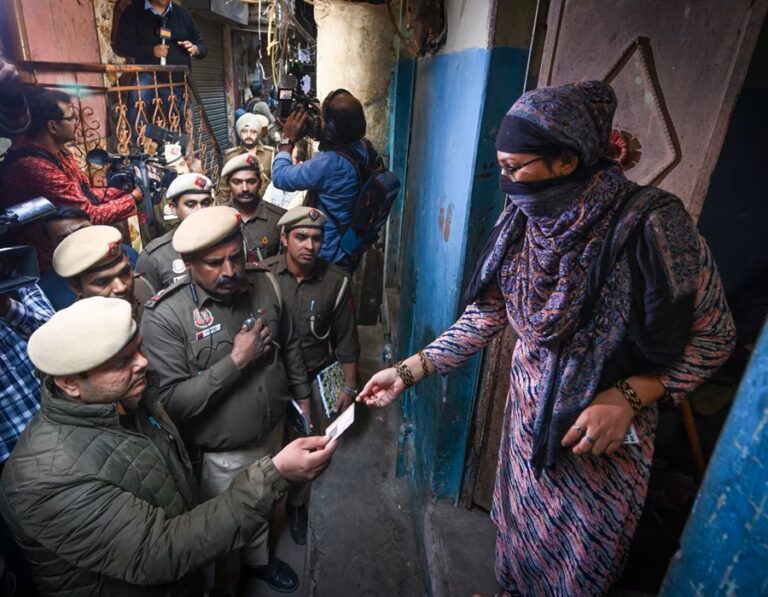 रोहिंग्या-बांग्लादेशियों के आधार