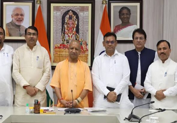 CM Yogi in Meeruit 1