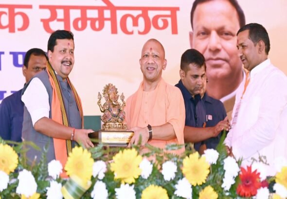 Yogi Adityanath Meerut tour, and Nitin Nabin 1